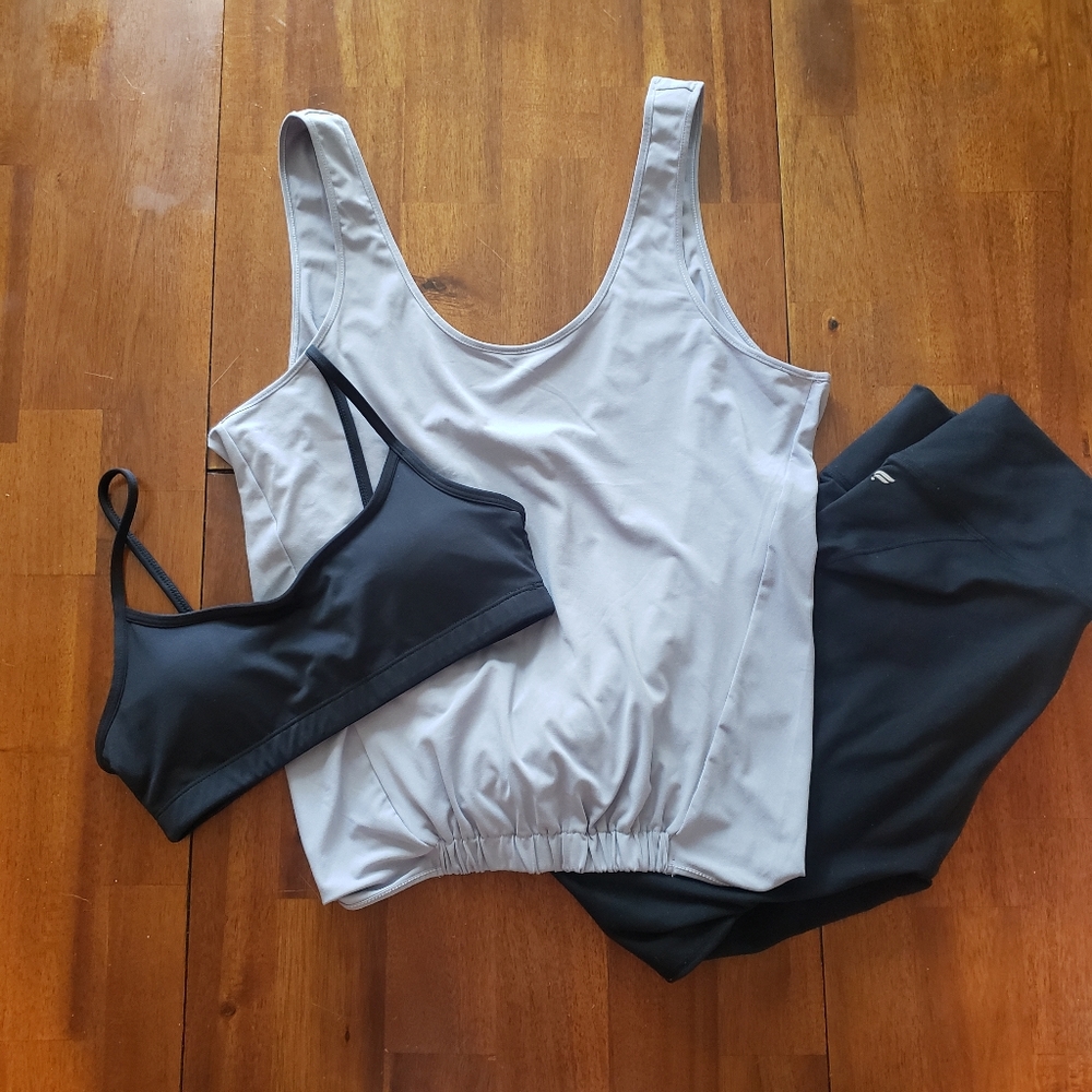 NWT Fabletics Purple & Black Lucia Tank & Bra Set - Picture 1 of 9